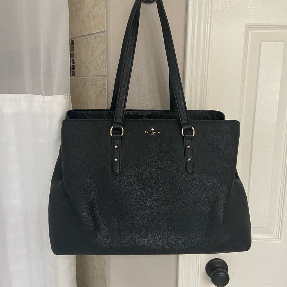 kate spade purse with a laptop compartment